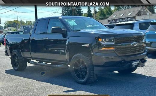 2017 Chevrolet Silverado Custom