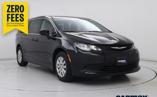 2020 Chrysler Voyager L
