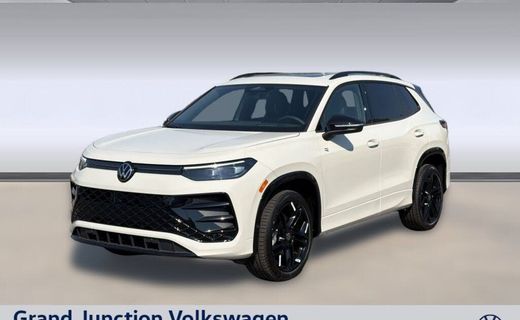 2026 Volkswagen Tiguan 4MOTION SE Black
