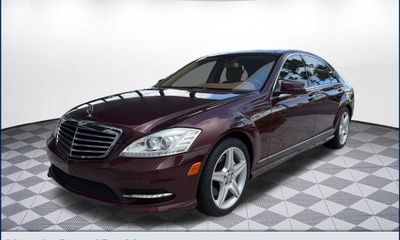 2010 Mercedes-Benz S-Class S550