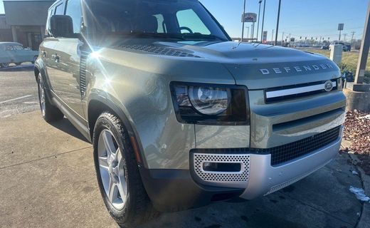 2020 Land Rover Defender 110 SE