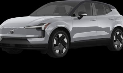2026 Volvo EX30 CC Ultra