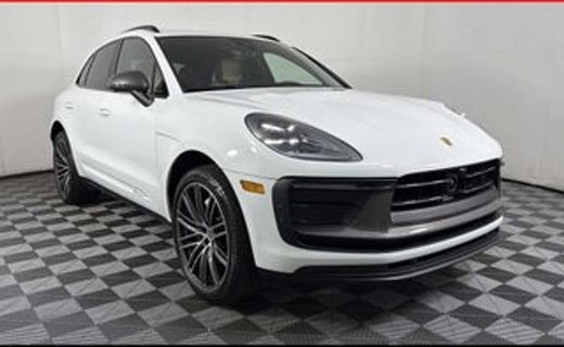 2023 Porsche Macan S