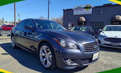 2011 Infiniti M37 Base