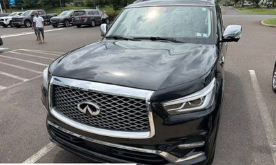 2020 Infiniti QX80 Luxe