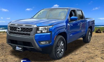 2025 Nissan Frontier SV