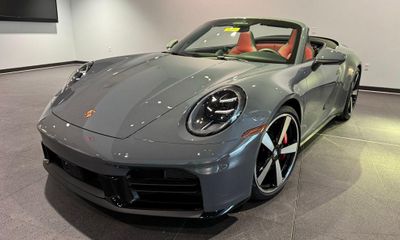 2026 Porsche 911 Carrera S 4S