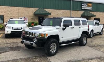 2008 Hummer H3 Base