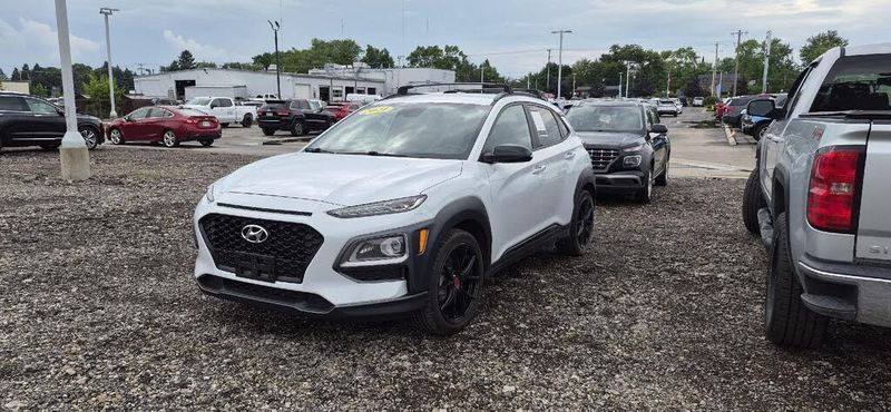 2021 Hyundai Kona — a typically priced live listing
