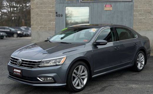 2016 Volkswagen Passat SEL Premium