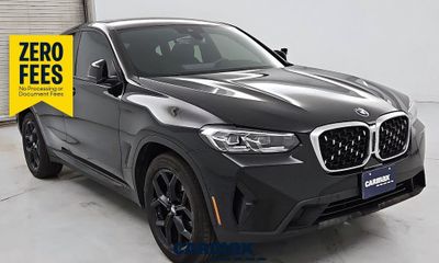 2022 BMW X4 xDrive30i