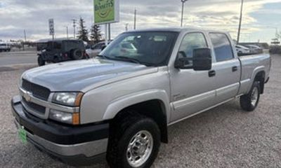 2002 Chevrolet Silverado LS