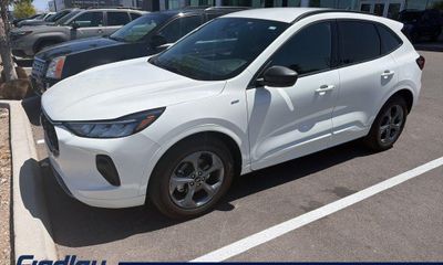 2024 Ford Escape ST Line