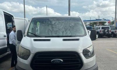 2018 Ford Transit 250 LOW Roof