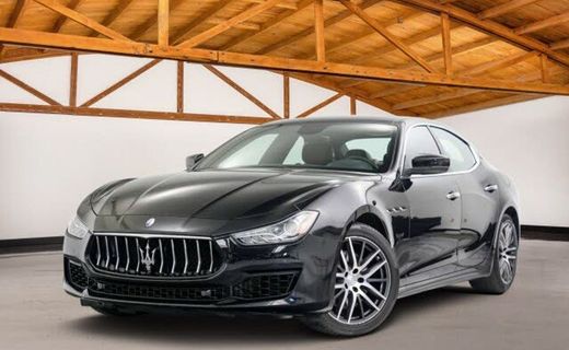 2018 Maserati Ghibli