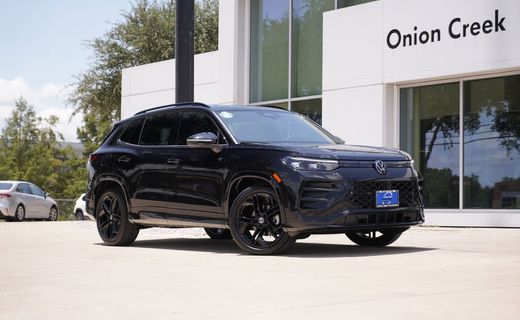 2026 Volkswagen Tiguan SE Black