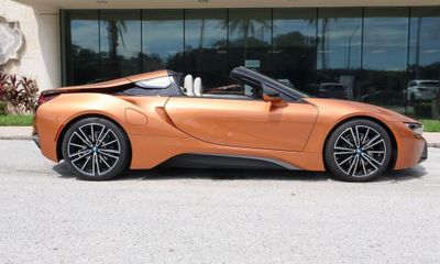 2019 BMW I8 Roadster
