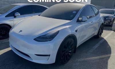 2022 Tesla Model Y Performance