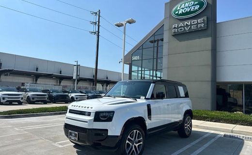2026 Land Rover Defender 110 SE