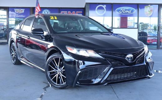 2021 Toyota Camry SE