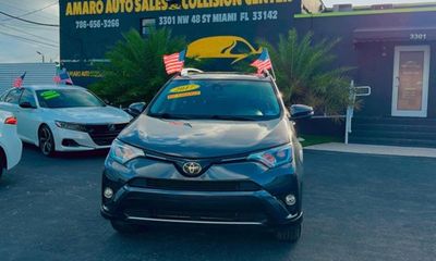 2017 Toyota RAV4 XLE