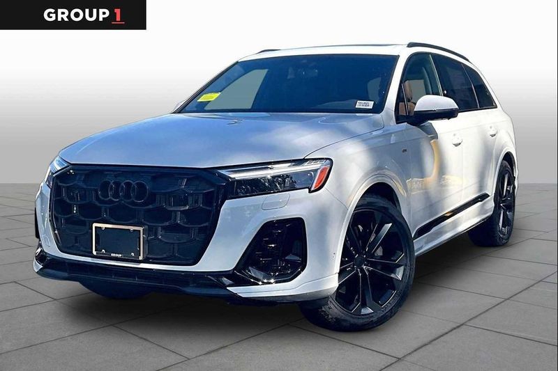2026 Audi Q7 — a typically priced live listing