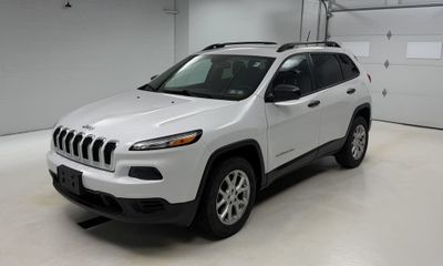2016 Jeep Cherokee Sport