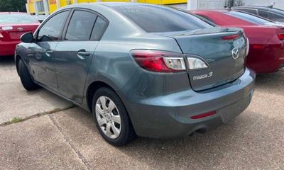 2013 Mazda MAZDA3 SV Base