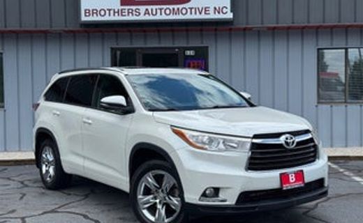 2015 Toyota Highlander Base