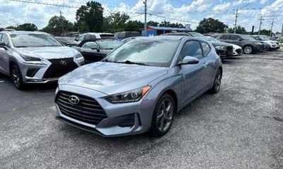 2019 Hyundai Veloster 2 0L AND
