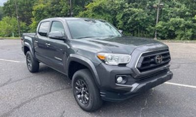 2022 Toyota Tacoma SR5
