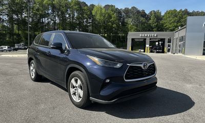 2025 Toyota Highlander LE XLE Limited
