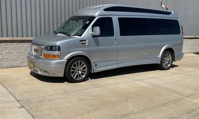 2019 GMC Savana EXT