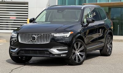 2023 Volvo XC90 Ultimate Bright