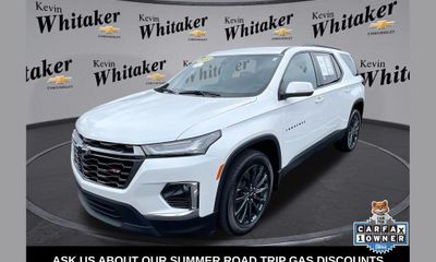 2023 Chevrolet Traverse RS
