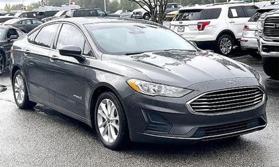 2019 Ford Fusion SE