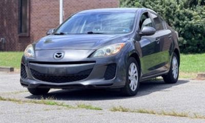2013 Mazda MAZDA3 Sport GX