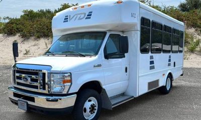 2018 Ford E-450 SRW DRW
