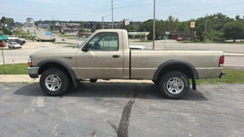 2000 Ford Ranger — a typically priced live listing