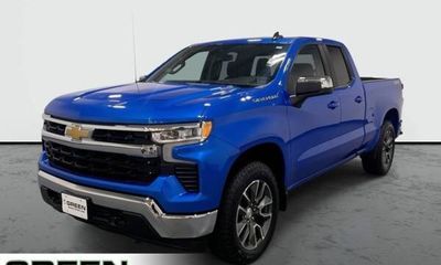 2025 Chevrolet Silverado LT L