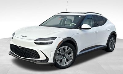 2025 Genesis GV60 Standard
