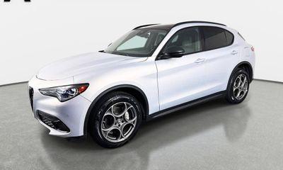 2025 Alfa Romeo Stelvio Sprint Base Intensa