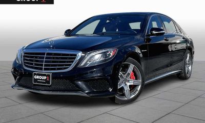 2017 Mercedes-Benz S-Class AMG S63