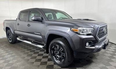 2018 Toyota Tacoma SR5 TRD OFF
