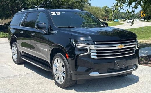 2023 Chevrolet Suburban High Country