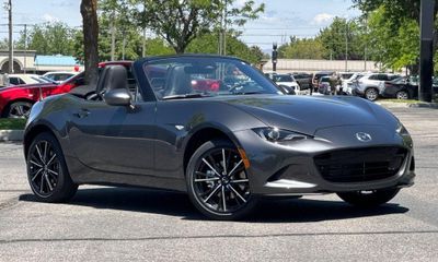 2026 Mazda MX-5 Grand Touring