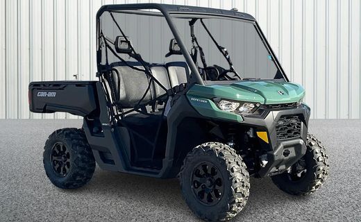 2026 Can-AM Defender DPS HD7