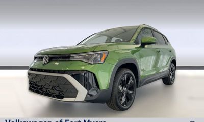 2026 Volkswagen Taos SE
