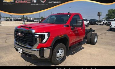 2026 GMC Sierra HD Pro