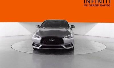 2022 Infiniti Q60 RED Sport